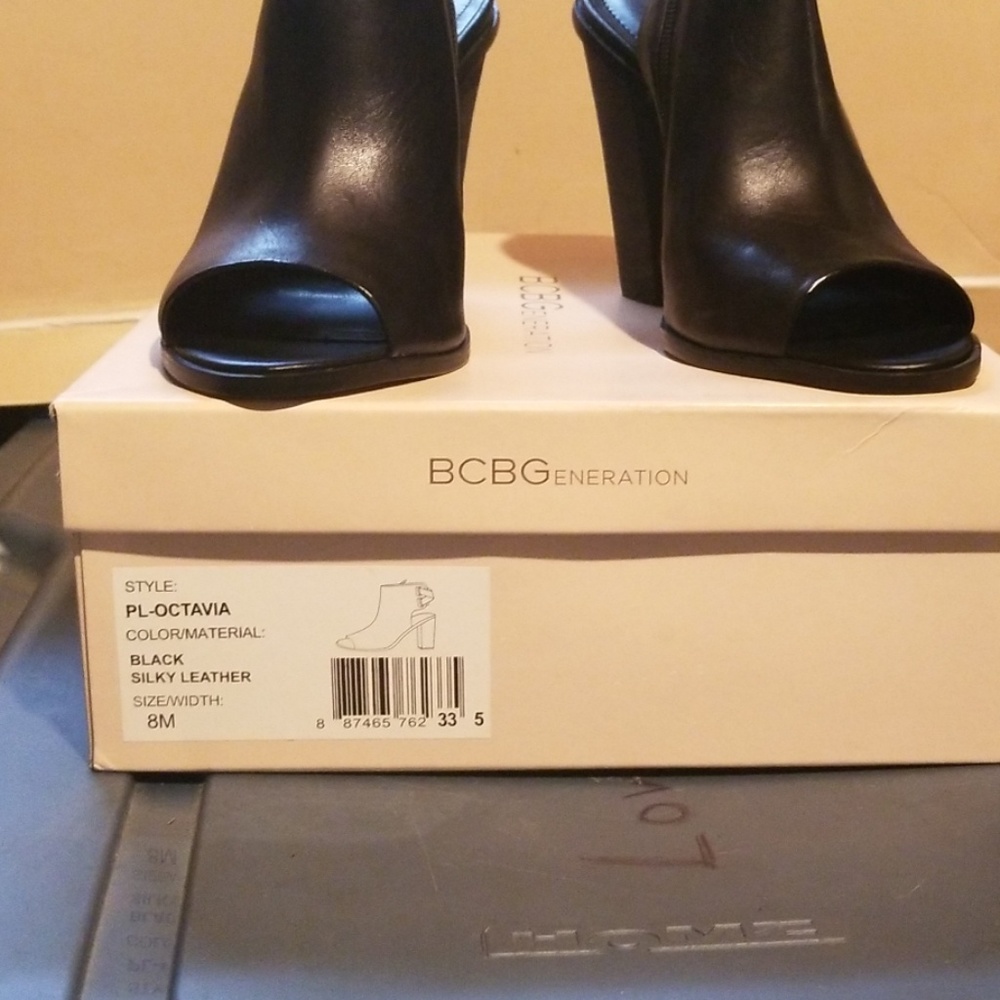 Booties - Picture 4 of 4